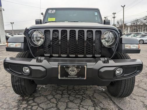 2022 Jeep Gladiator Altitude 4x4