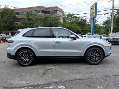 2019 Porsche Cayenne Base