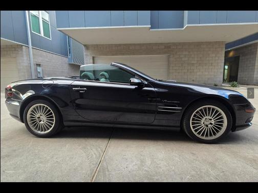 2005 Mercedes-Benz SL-Class 2dr Roadster 5.5L AMG