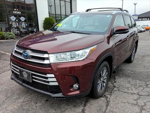 2019 Toyota Highlander Hybrid XLE