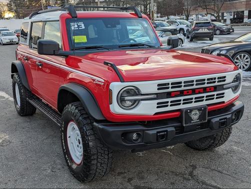 2023 Ford Bronco Heritage Edition