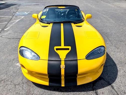 2001 Dodge Viper RT/10
