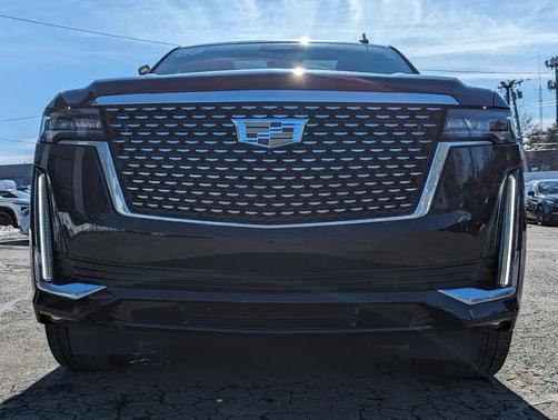 2022 Cadillac Escalade Premium Luxury