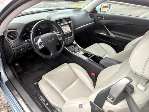 2011 Lexus IS 250C Base