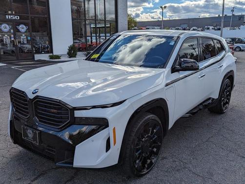 2025 BMW XM Sports Activity Vehicle