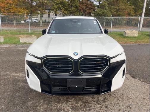 2025 BMW XM Sports Activity Vehicle