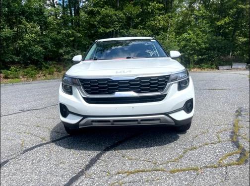 2023 Kia Seltos LX