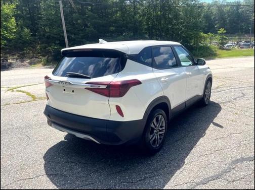 2023 Kia Seltos LX