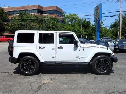2017 Jeep Wrangler Unlimited Smoky Mountain 4x4