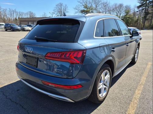 2018 Audi Q5 2.0T Tech Premium