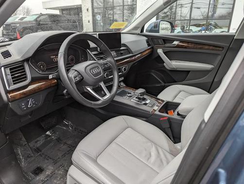 Light Blue 2018 Audi Q5 2.0T Tech Premium