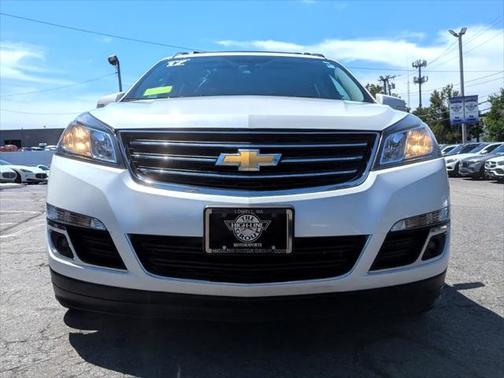 2017 Chevrolet Traverse 2LT