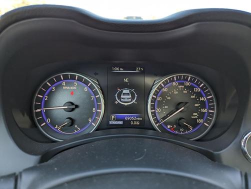 2015 INFINITI Q50 Premium