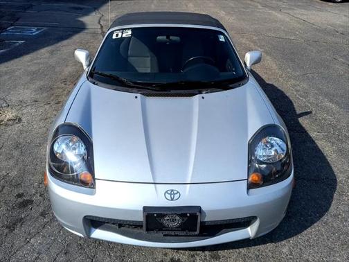 2002 Toyota MR2 2dr Conv Manual (Natl)