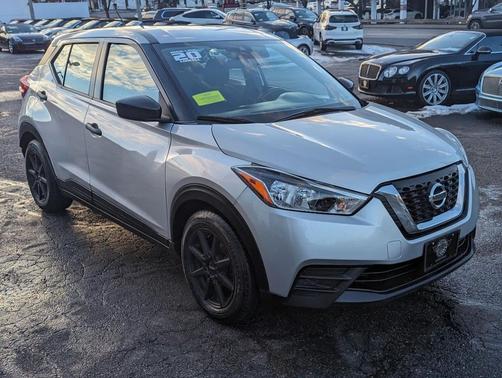 2020 Nissan Kicks S
