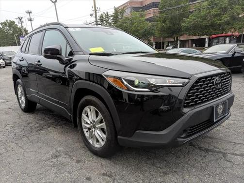 2022 Toyota Corolla Cross LE