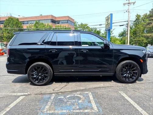 2022 Cadillac Escalade Sport Platinum