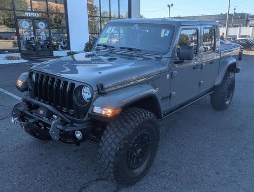 2021 Jeep Gladiator Overland