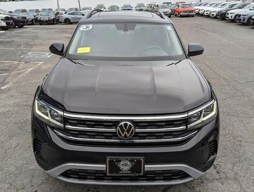 2023 Volkswagen Atlas 3.6L SE w/Technology