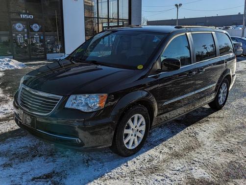 2013 Chrysler Town & Country Touring