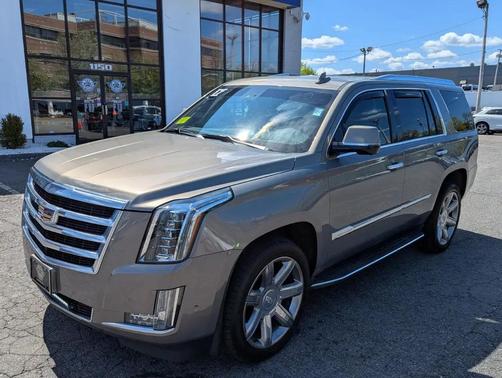 Bronze 2017 Cadillac Escalade Luxury