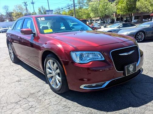 2016 Chrysler 300 S
