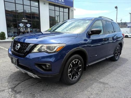 2020 Nissan Pathfinder SL 4WD
