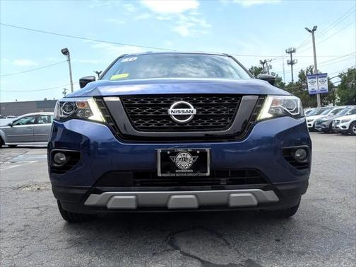 2020 Nissan Pathfinder SL 4WD
