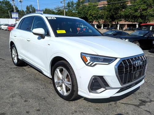 2020 Audi Q3 45 S line Prestige
