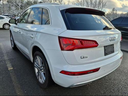 2018 Audi Q5 2.0T Tech Premium