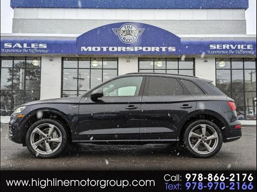 2020 Audi Q5 45 Titanium Premium