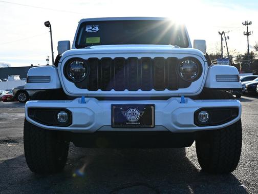 2024 Jeep Wrangler 4xe High Altitude