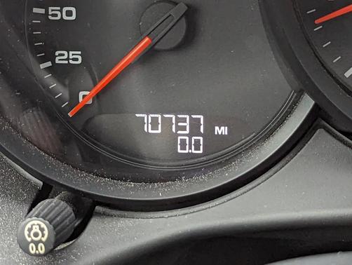 2015 Porsche Cayman 2dr Cpe