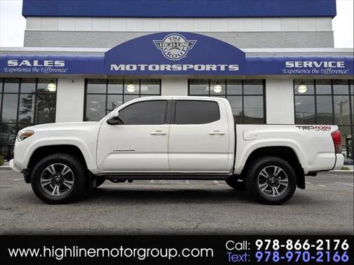 2017 Toyota Tacoma TRD Sport