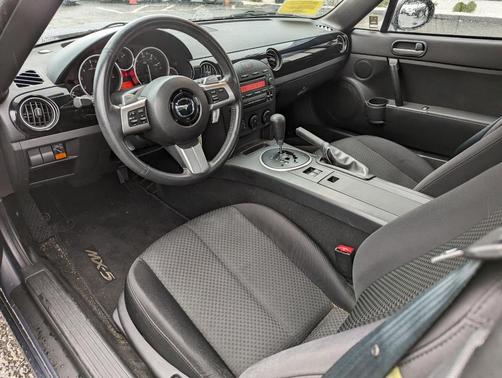 2006 Mazda MX-5 Miata Touring