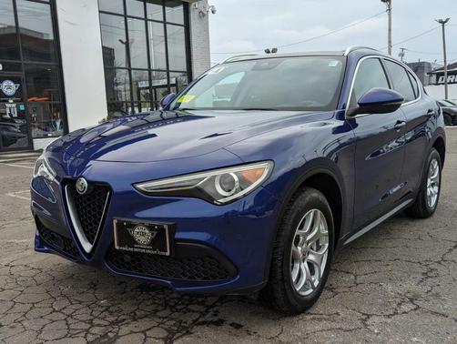 2021 Alfa Romeo Stelvio Base