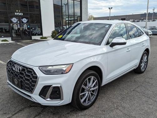 Glacier White Metallic 2023 Audi SQ5 3.0T Premium Plus