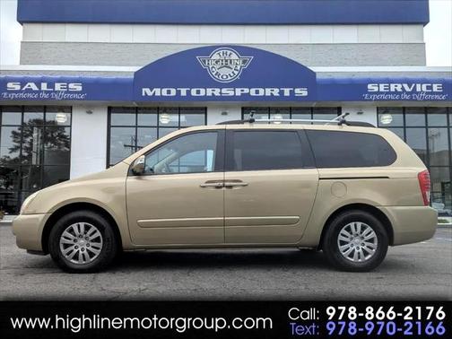 2011 Kia Sedona LX
