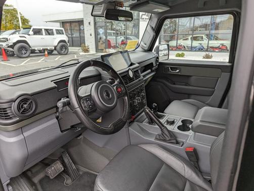 2025 INEOS Grenadier AWD