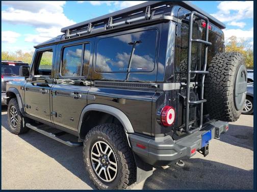 2025 INEOS Grenadier AWD