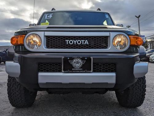 2014 Toyota FJ Cruiser Base