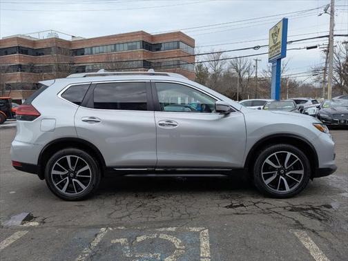 2019 Nissan Rogue SL