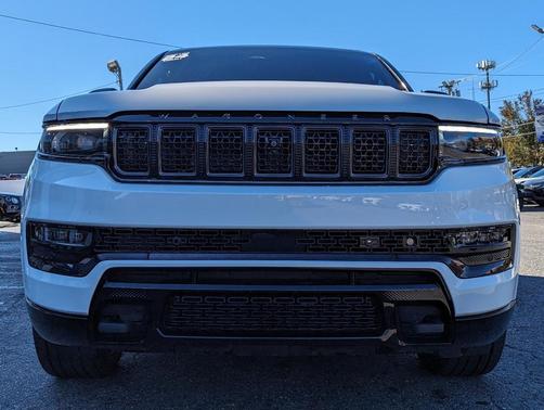 2024 Jeep Grand Wagoneer Series III Obsidian 4x4