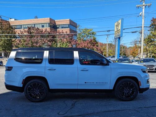 2024 Jeep Grand Wagoneer Series III Obsidian 4x4