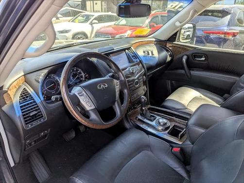 2016 INFINITI QX80 Base
