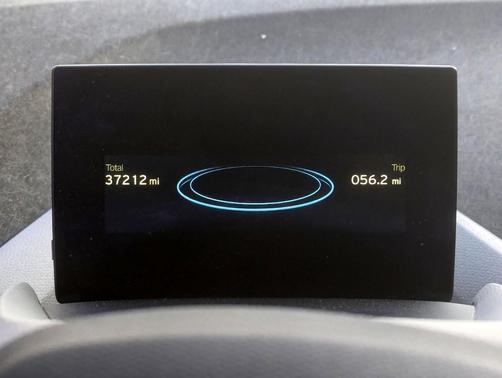 2014 BMW i3 Base w/Range Extender