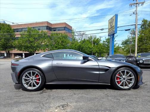 2019 Aston Martin Vantage Coupe
