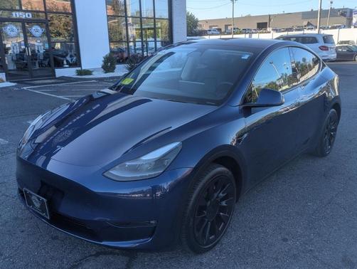 2023 Tesla Model Y Long Range AWD