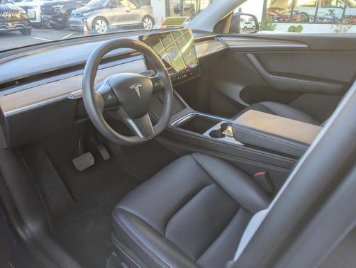 2023 Tesla Model Y Long Range AWD