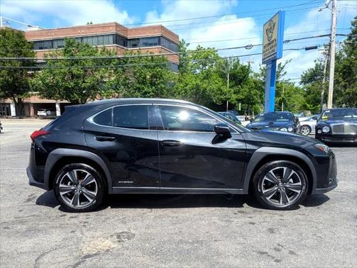 2020 Lexus UX 250h Base